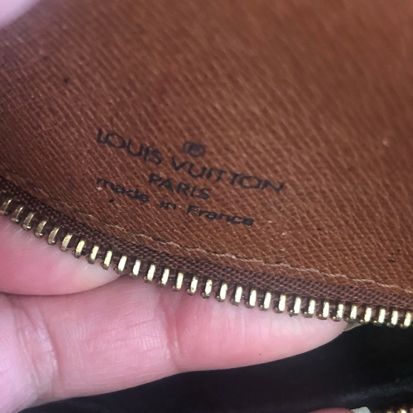 Louis Vuitton Babylone - Picture 8 of 16